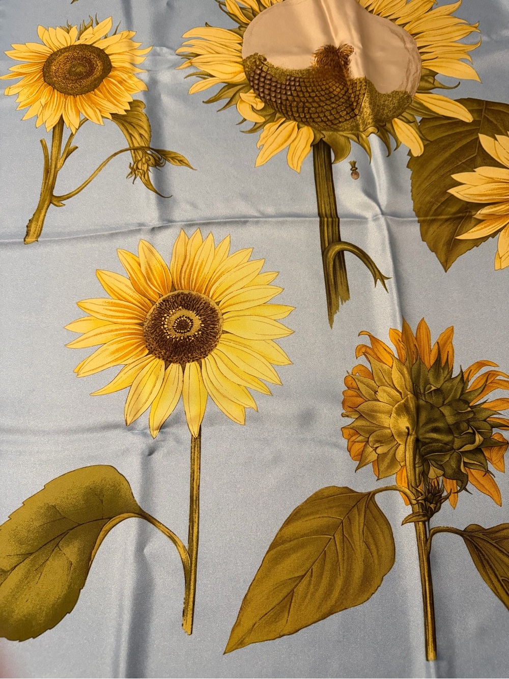 Authentic Tiffany & Co Sunflower Print 100% Silk Scarf in Pastel Blue and Yellow - Picture 5 of 11
